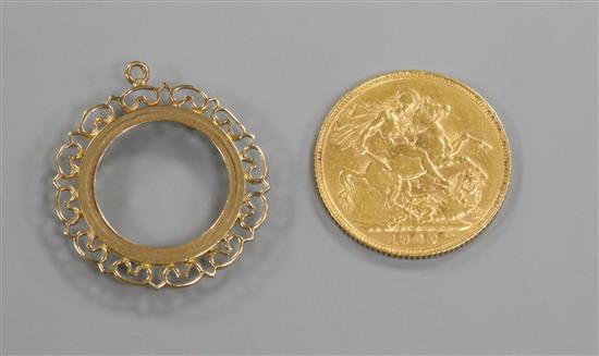 A Victorian 1900 gold full sovereign, together with a 9ct gold pendant mount.